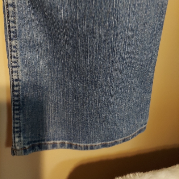 American Eagle Jeans - Picture 5 of 8